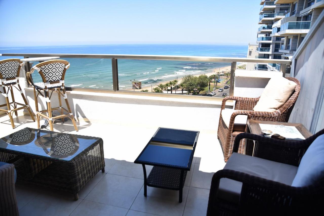 Penthouse Apartment On The Beach Bat Yam Ngoại thất bức ảnh